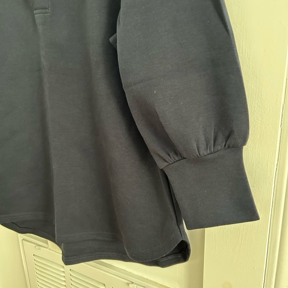 Pomander Place Charlotte navy Terry top - Picture 4 of 5